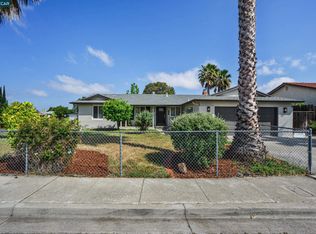 1001 Steven Dr, Pittsburg, CA