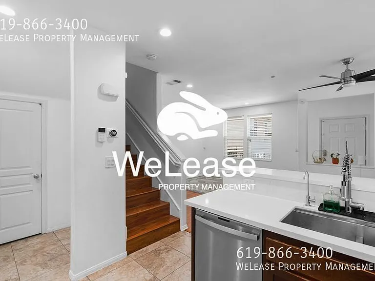 4300 Newton Ave #8 — Photo 4