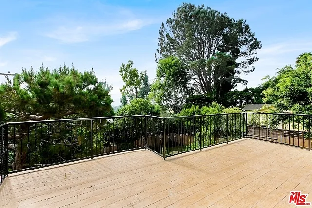 1420 Ashland Ave — Photo 34