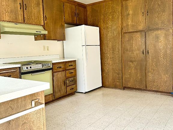 5th image of 1280 Swaner Dr