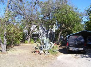 1111 E 7th St, Georgetown, TX 78626