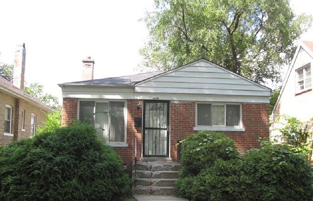 1st image of 1608 S 19th Ave