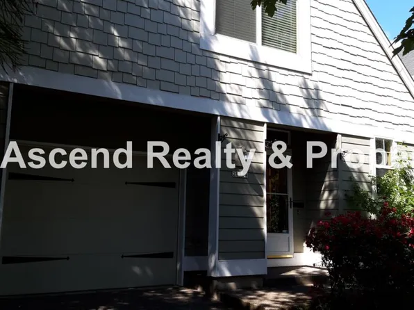 20789 NW Painted Mountain Dr, Beaverton, OR 97006