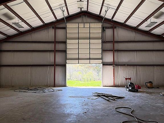 3rd image of 4909 S Lapeer Rd