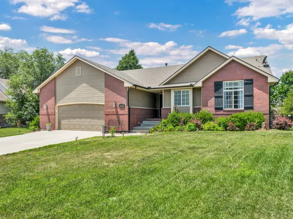 1033 S Bracken St, Wichita, KS 67207