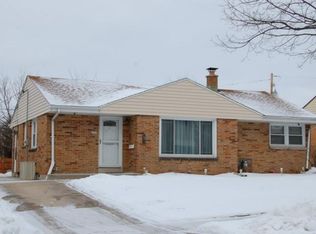 2947 S 71st St, Milwaukee, WI 53219