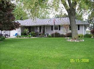 1208 4h Park Rd, Pontiac, IL 61764