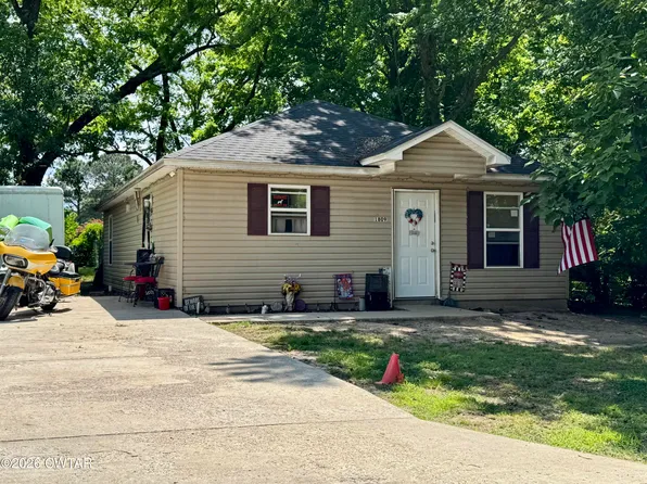 1809 Curry St, Dyersburg, TN 38024