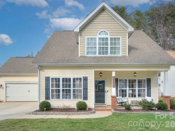 15819 Robins Way, Huntersville, NC 28078