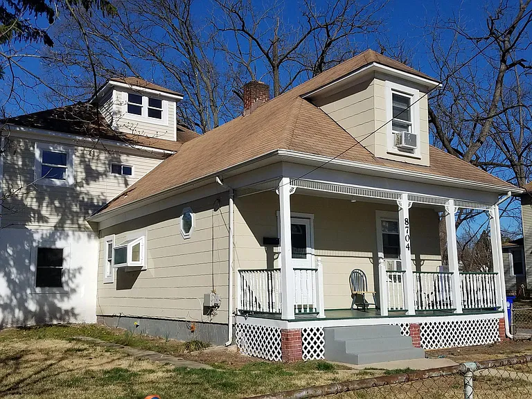 8704 Rhode Island Ave — Photo 2