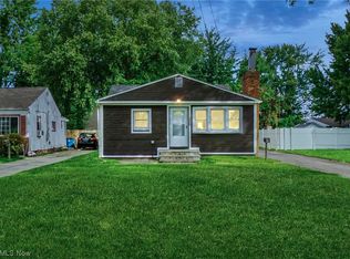 34019 Victor Dr, Eastlake, OH