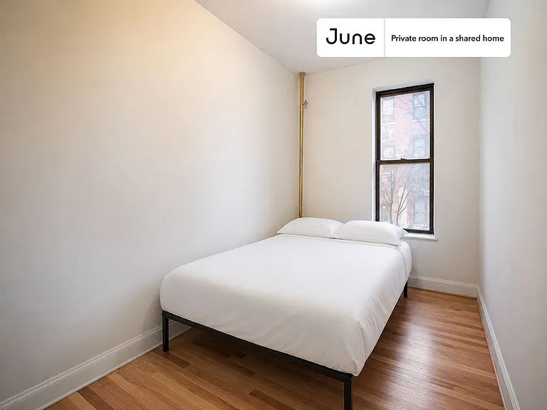 81 W 124th St #B — Photo 1