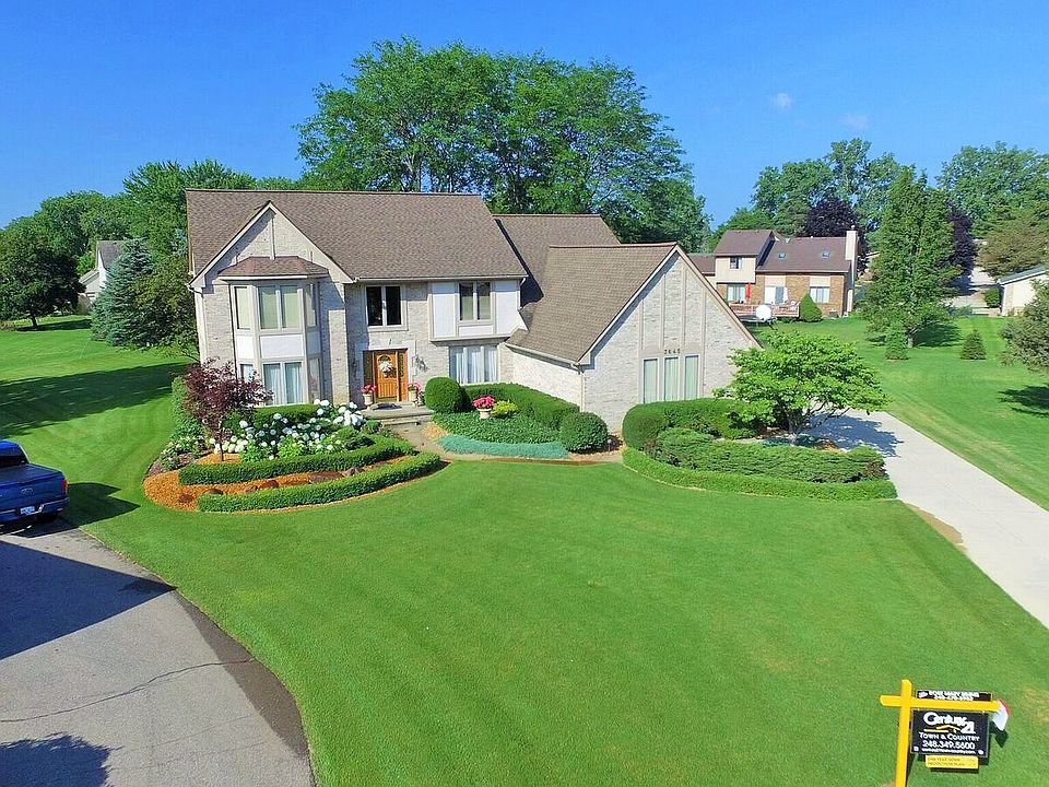 Spacious safe cul de sac lot