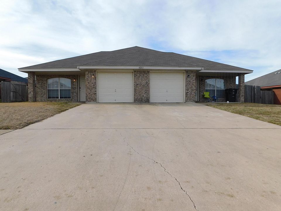 1st image of 4203 Alleeta Dr #B