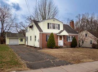 146 Wells St, Manchester, CT 06040
