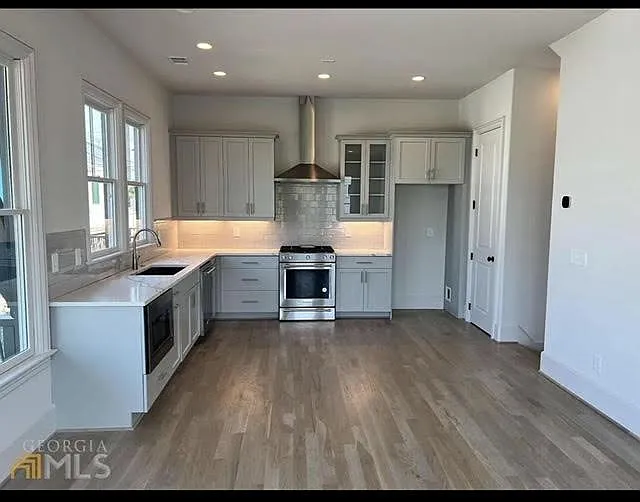 674 Exchange St SE — Photo 11