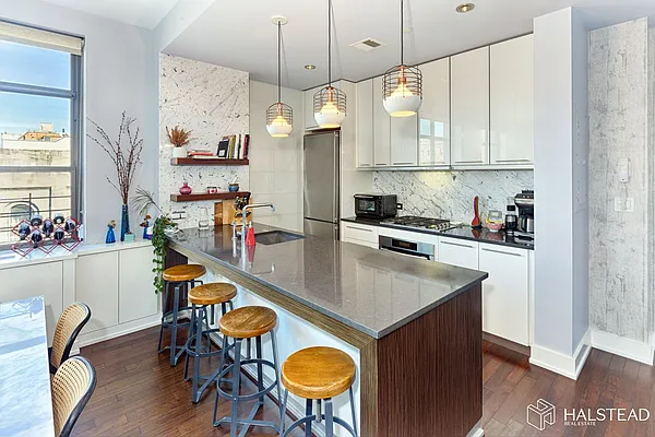 Rented by Halstead Real Estate | media 18