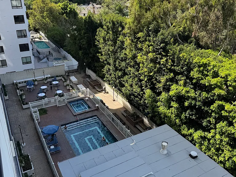 10535 Wilshire Blvd #1007 — Photo 8