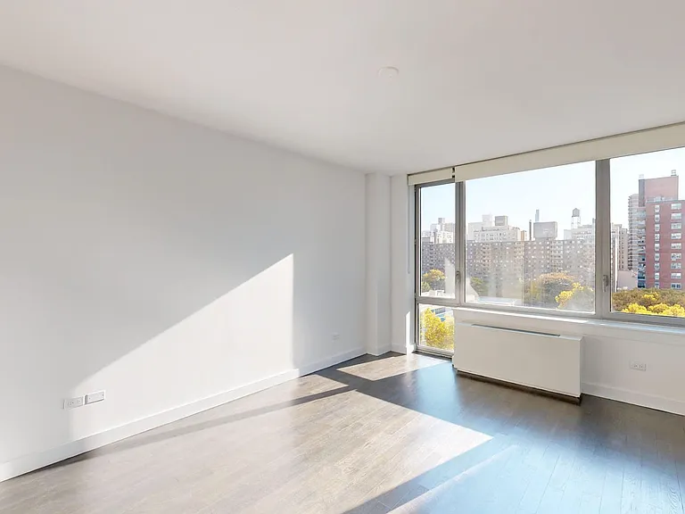 801 Amsterdam Ave #8H — Photo 3