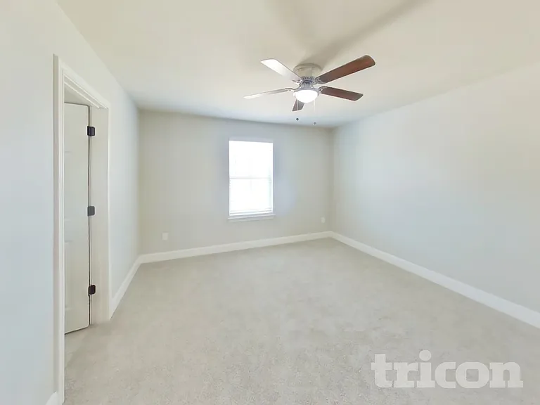 4007 Anton Dr — Photo 6
