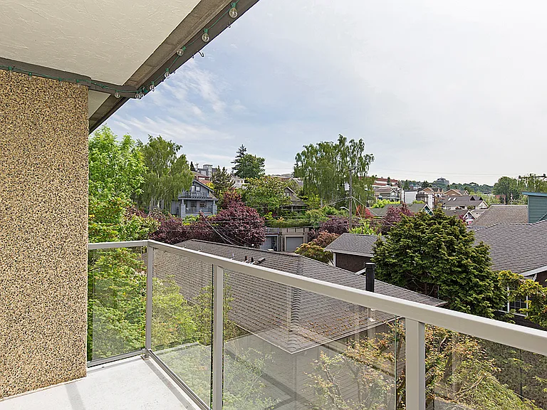 Minor Tower Apartments - Located in Eastlake — Photo 84