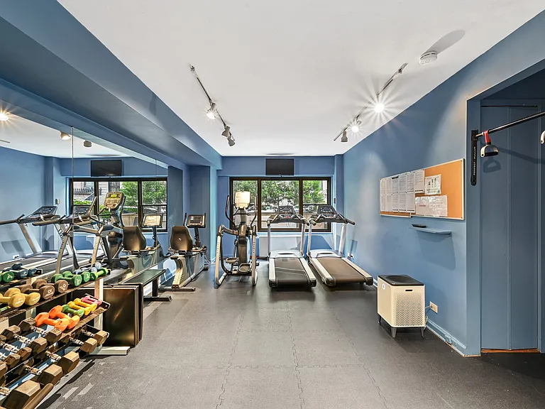35 E 38th St #4K — Photo 8