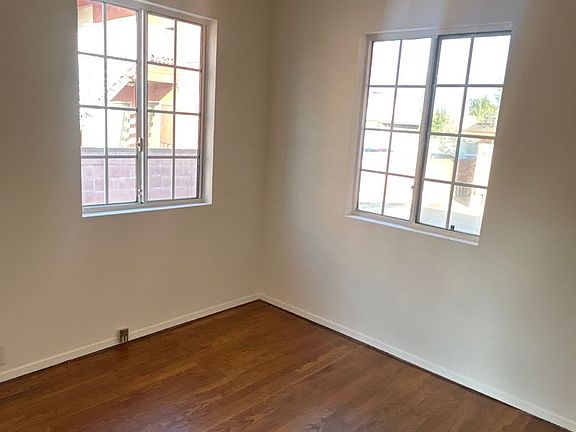 5th image of 608 N Orange Ave APT A