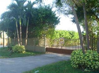 14480 SW 216th St, Miami, FL 33170