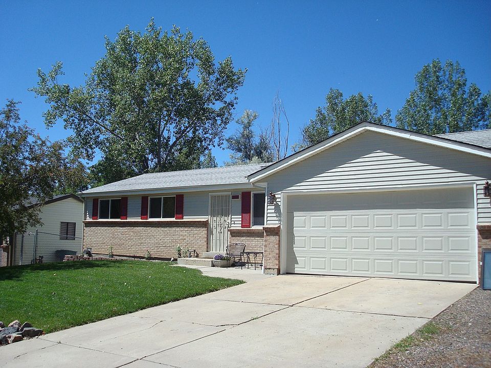 2nd image of 1216 Croke Dr