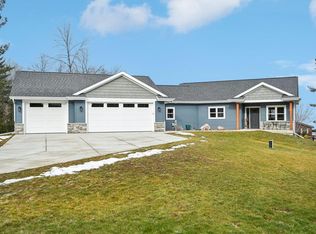 W13228 Klamer Rd, Lodi, WI 53555