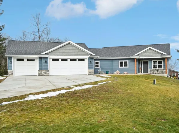 W13228 Klamer Road, Lodi, WI 53555