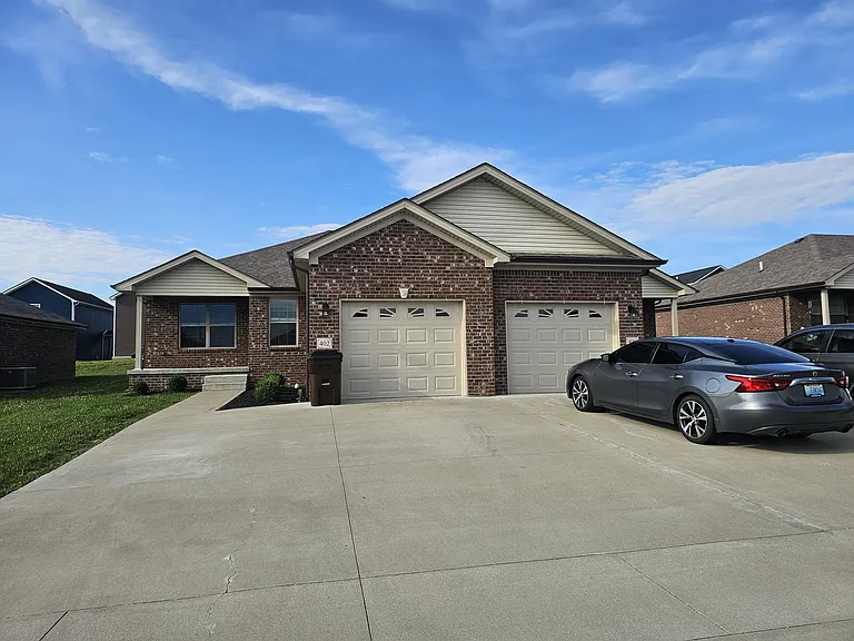 388 Anna Hume Blvd — Photo 2