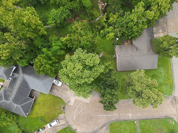 3rd image of 9307 Ribbonwood St