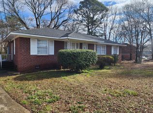 15 Fleetwood Dr, Greenville, SC 29605