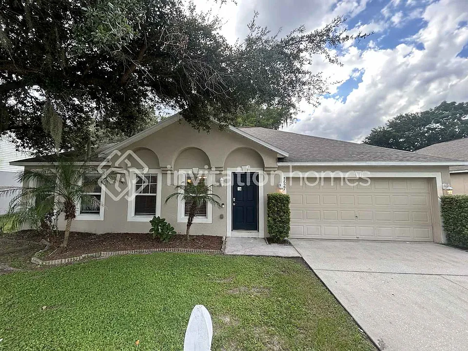 5627 Oakwood Knoll Dr