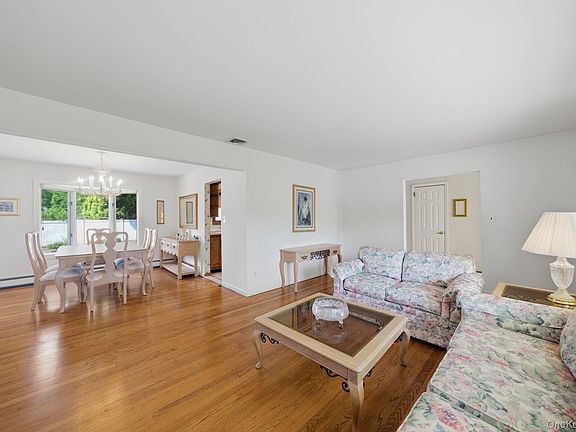 5th image of 286 Boyle Road
