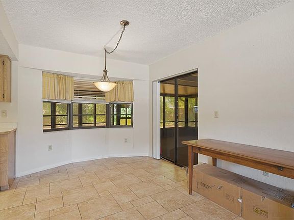 5th image of 10369 Dunkirk Rd