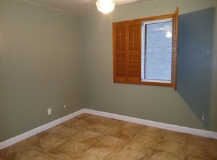 2401 N 40th St, Phoenix, AZ 85008