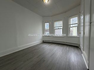 6 Priesing St FLOOR 3, Jamaica Plain, MA 02130