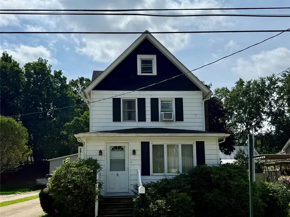 5 Wellington St, North East, PA 16428