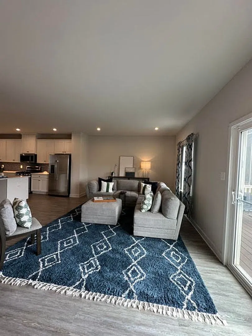 Community Living in Lake Frederick — Photo 3