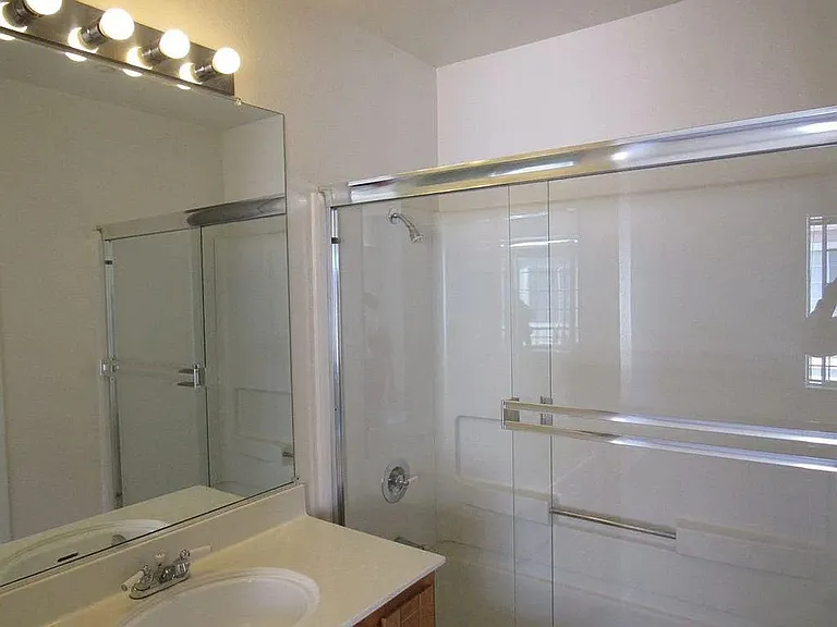 1480 Los Buellis Way — Photo 10