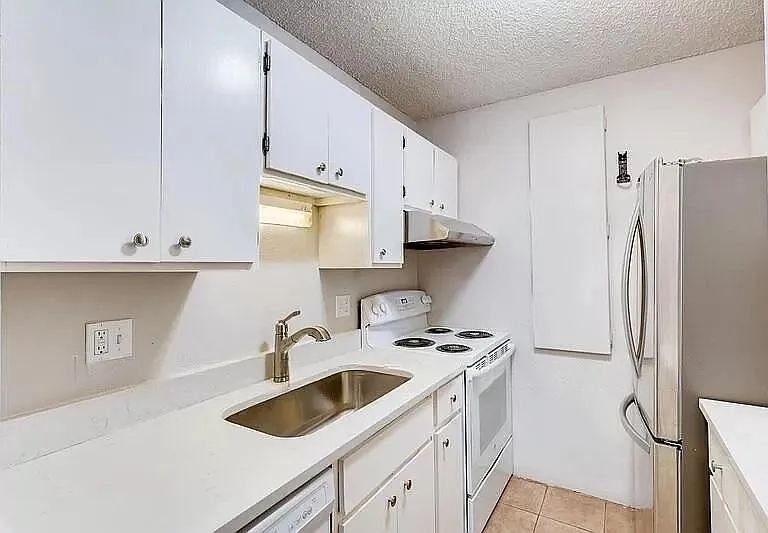5875 E Iliff Ave #106 — Photo 8