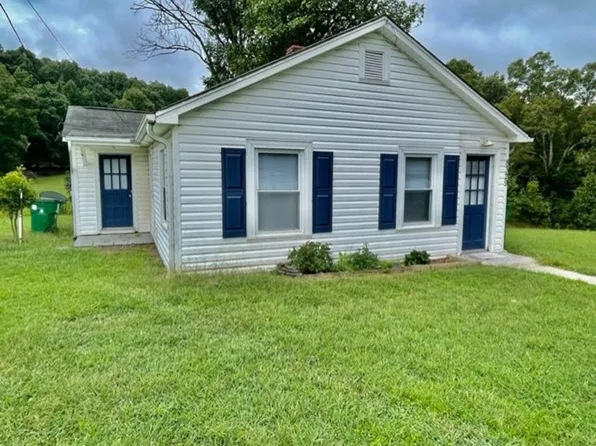 8329 Mount Holly Rd, Charlotte, NC 28214