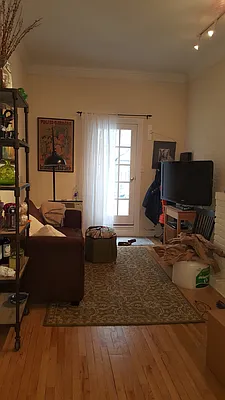 Rented by BLU Real Estate | media 37