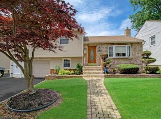 14 Mildred Ter, Vauxhall, NJ 07088