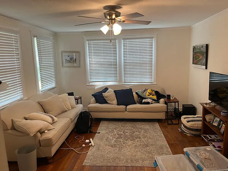 3712 Hyacinth Ave — Photo 3