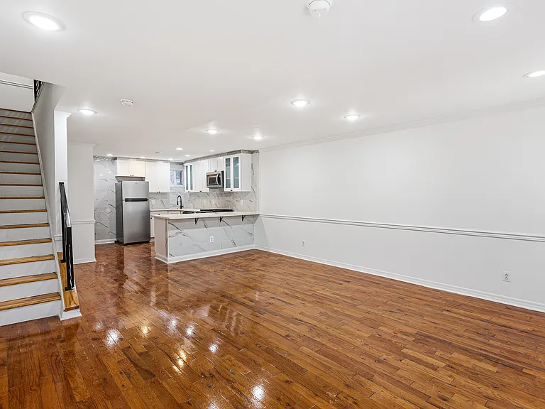 1506 Christian St #2 — Photo 7