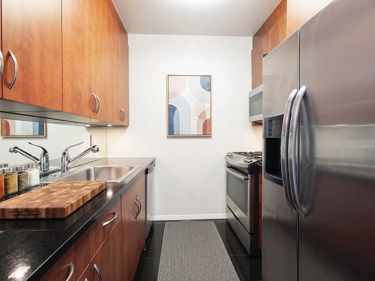 420 East 61st Street — Photo 3