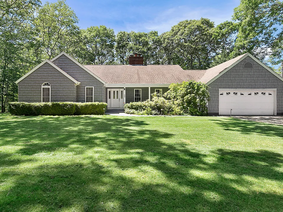 Laurel Ln